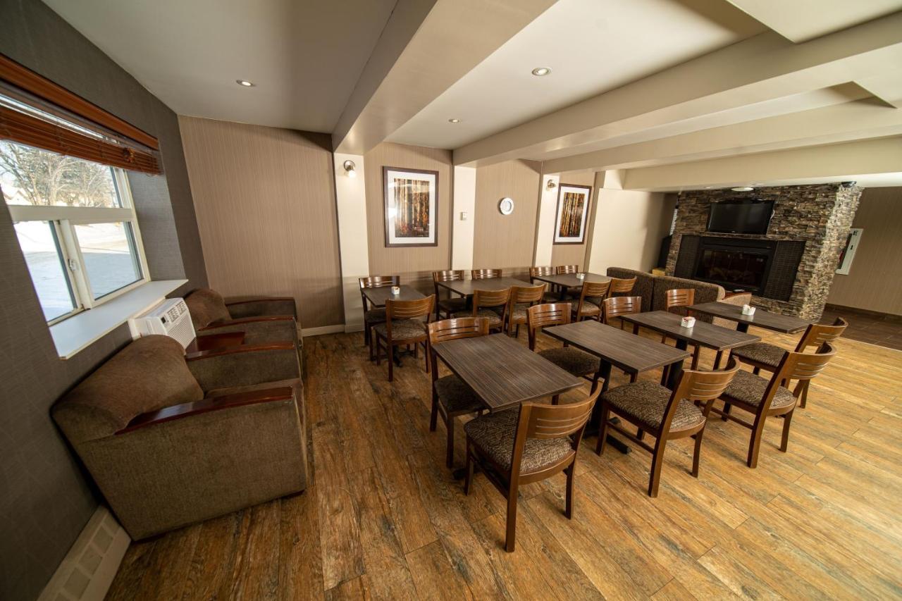 Coast Fort St John Hotel Fort St. John 外观 照片
