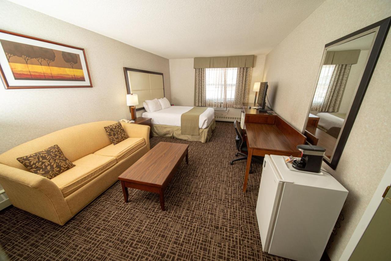 Coast Fort St John Hotel Fort St. John 外观 照片