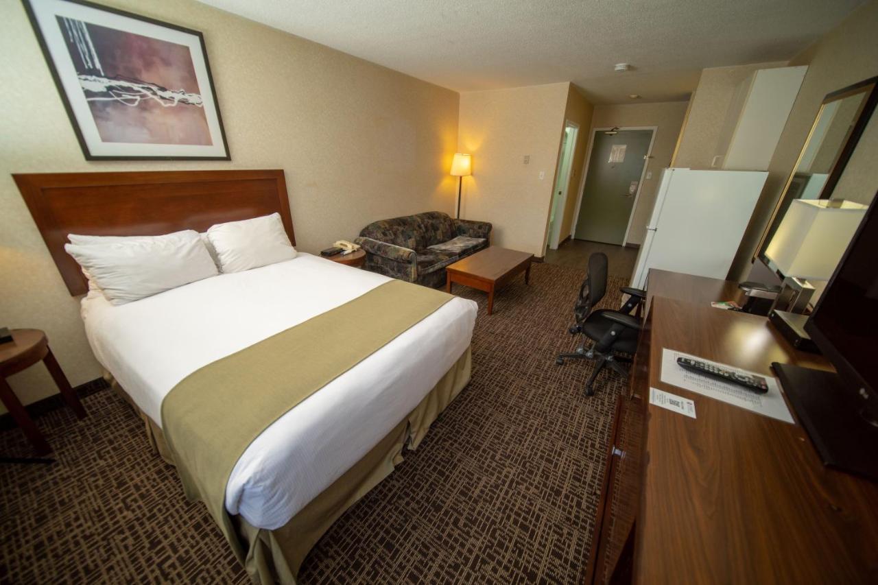 Coast Fort St John Hotel Fort St. John 外观 照片