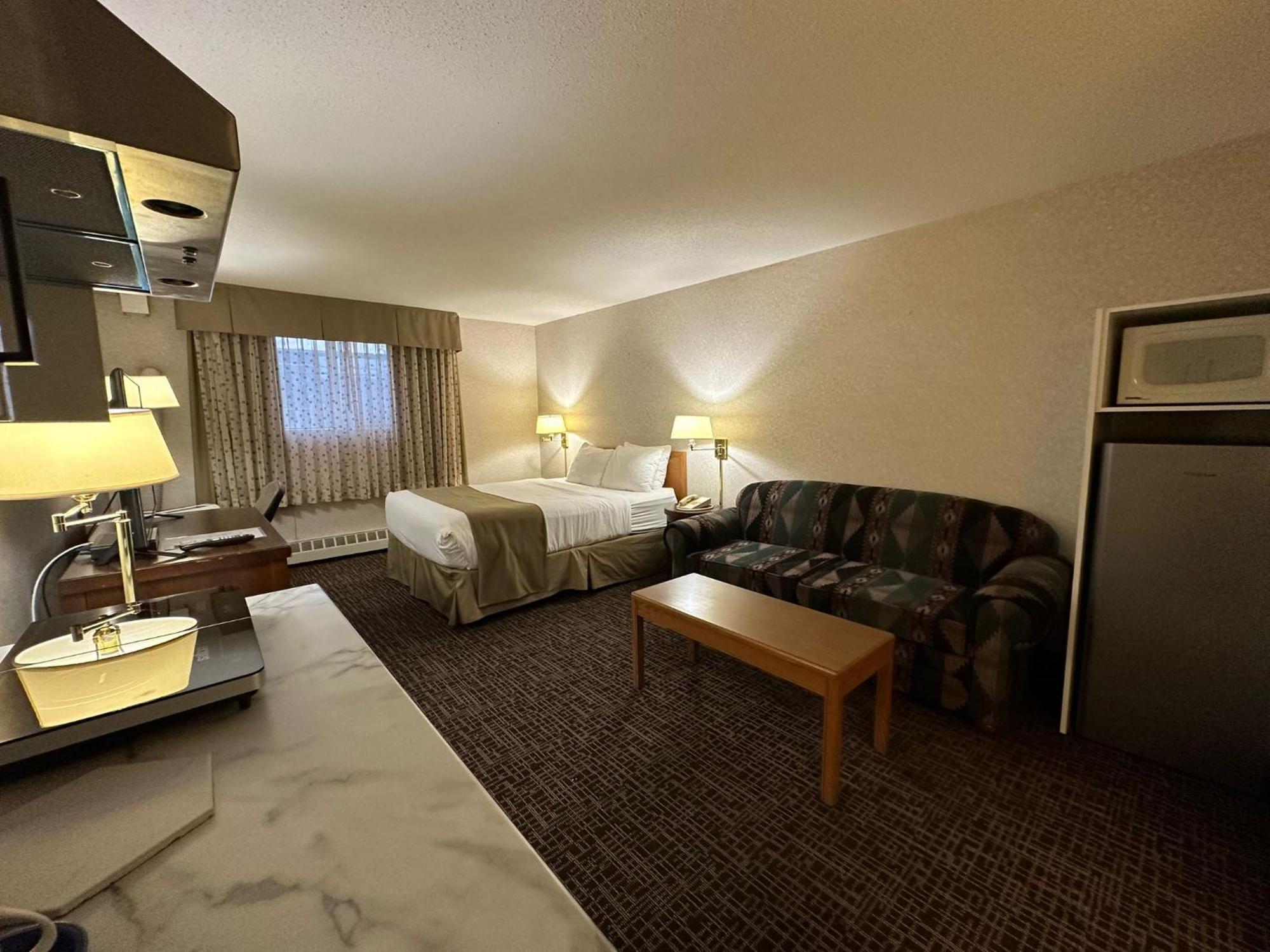 Coast Fort St John Hotel Fort St. John 外观 照片